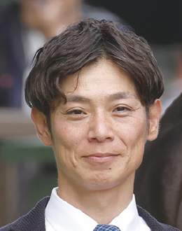 嘉藤貴行(かとう たかゆき)