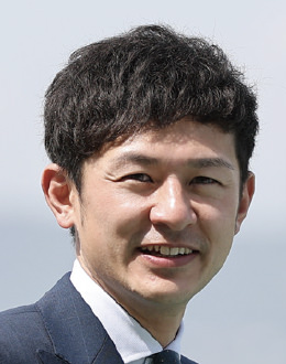 東田明士(ひがしだ あきし)